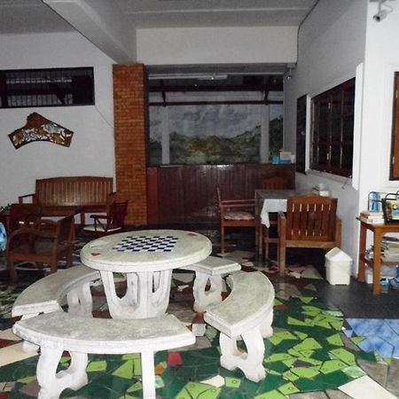 Ban Wiang Guest House Chiang Mai Zewnętrze zdjęcie