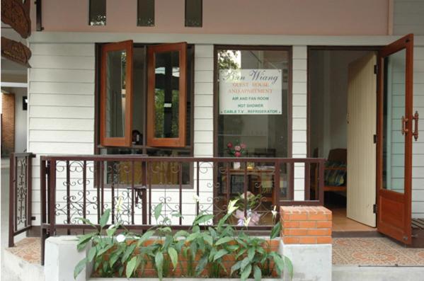 Ban Wiang Guest House Chiang Mai Zewnętrze zdjęcie