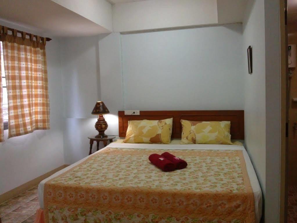 Ban Wiang Guest House Chiang Mai Zewnętrze zdjęcie